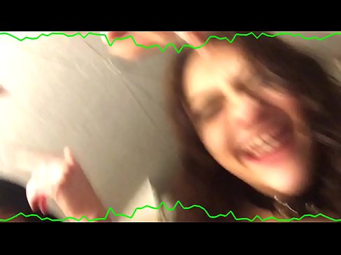 ❤️ Zwee sexy brünette emotional Hosen bleiwen Bastard quirky Bitch ❌ Hausgemachte Porno bei eis