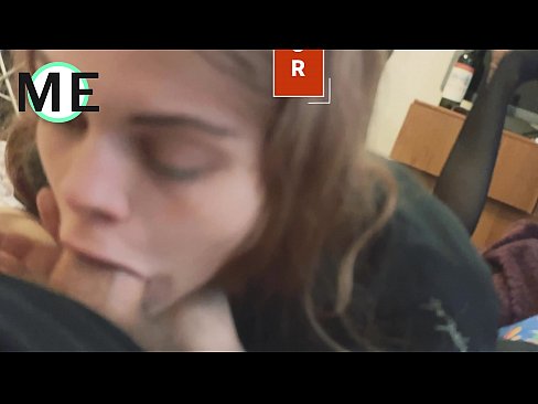 ❤️ Hals Dick, zerräissen Strumpfhosen an zerräissen Fersen schéin ze treffen ❌ Hausgemachte Porno bei eis